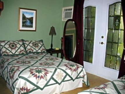 Auberge Les Deux Tours Saguenay Room photo